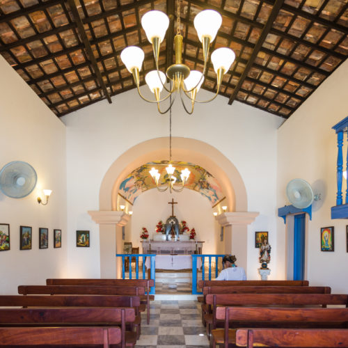 Dentro da Igreja de Nossa Senhora de Guadalupe, Ilha dos Frades. Foto: Fábio Marconi